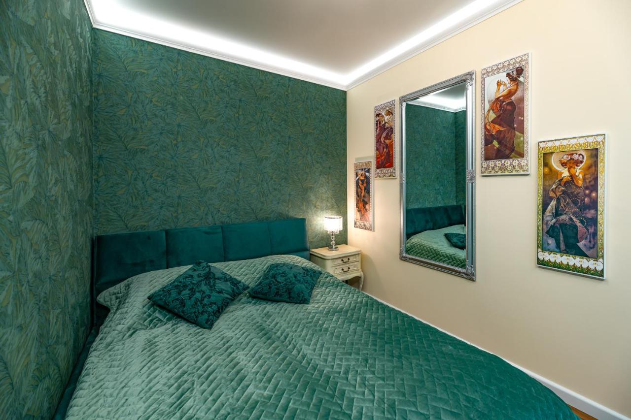 Zielony Apartament Pod Zaglami Zegrze Poludniowe Buitenkant foto