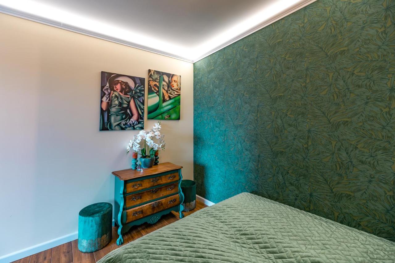 Zielony Apartament Pod Zaglami Zegrze Poludniowe Buitenkant foto